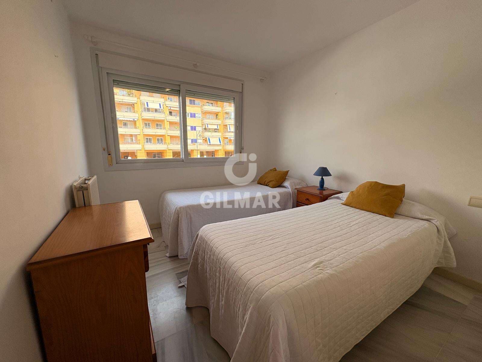 3 Zimmer Wohnung zu verkaufen in Estepona mit Pool Garage - 430.000 € (Ref: 9830307)