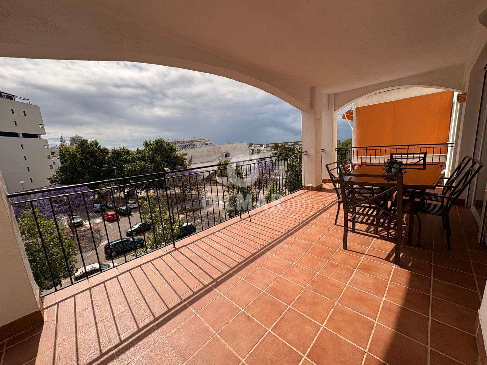 3 Zimmer Wohnung zu verkaufen in Estepona mit Pool Garage - 430.000 € (Ref: 9830307)