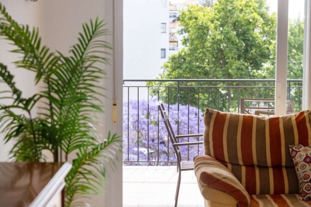 3 chambre Appartement à vendre à Puerto de Estepona, Estepona avec piscine garage - 430 000 € (Ref: 9830307)