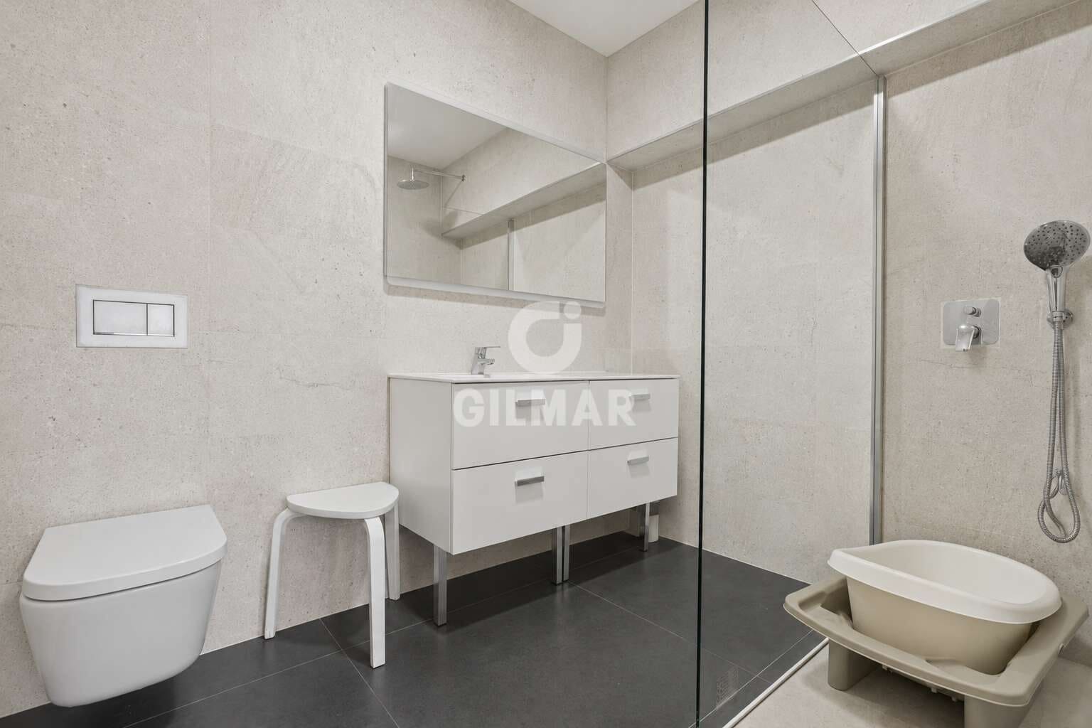 3 bedroom Flat for sale in Seville city - € 960,000 (Ref: 9830391)