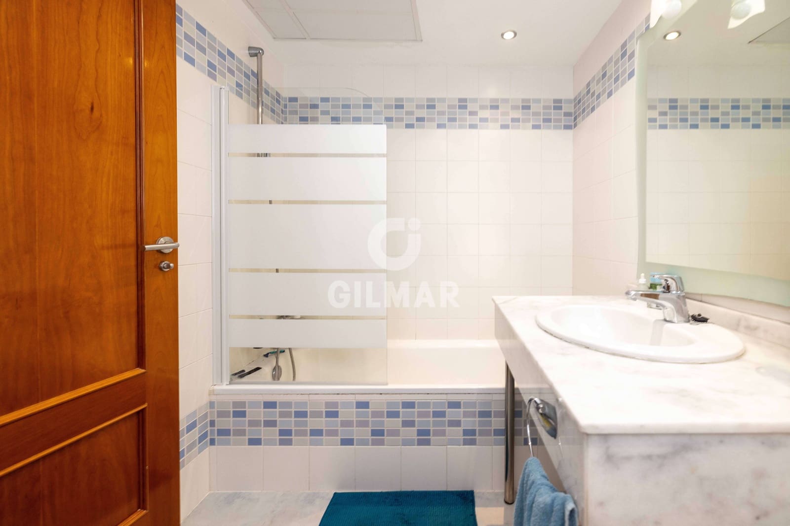 4 bedroom Terraced Villa for sale in Marbella with pool garage - € 790,000 (Ref: 9832327)