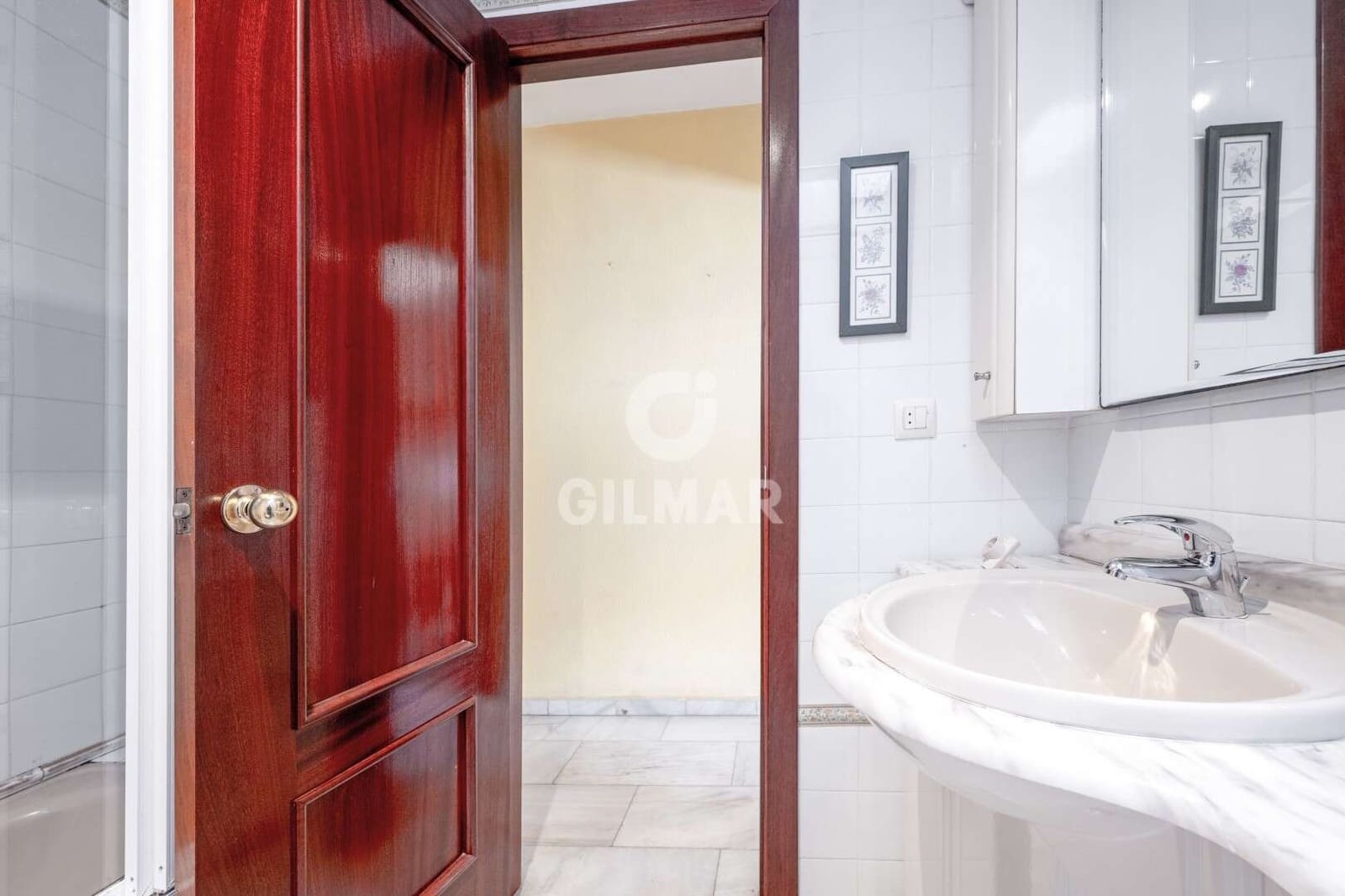 5 bedroom Semi-detached Villa for sale in Cadiz city - € 595,000 (Ref: 9834050)
