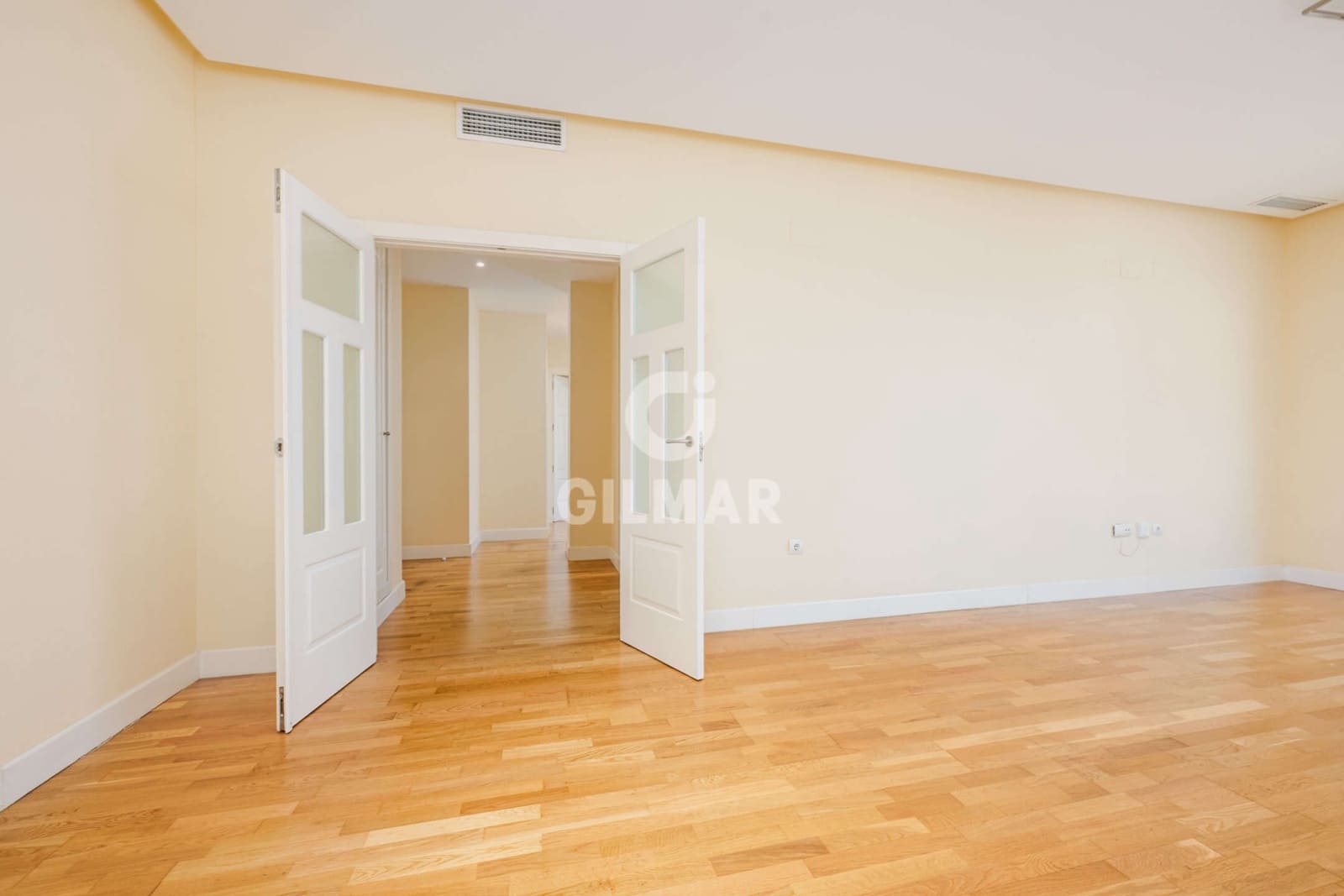 Piso de 2 habitaciones en Jerez de la Frontera en venta con garaje - 330.000 € (Ref: 9834579)