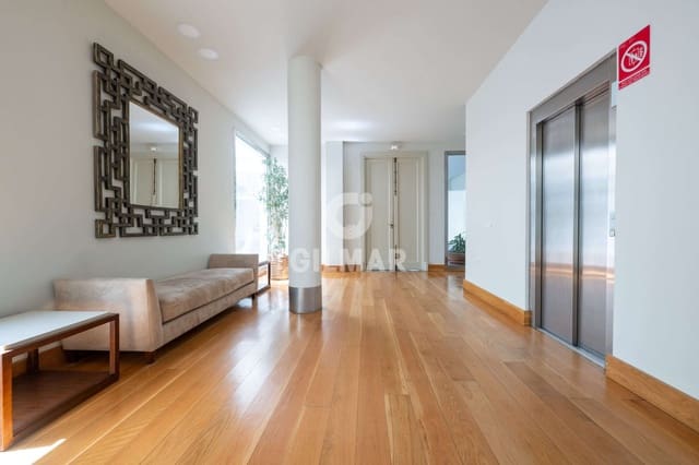 Piso de 2 habitaciones en Jerez de la Frontera en venta con garaje - 330.000 € (Ref: 9834579)