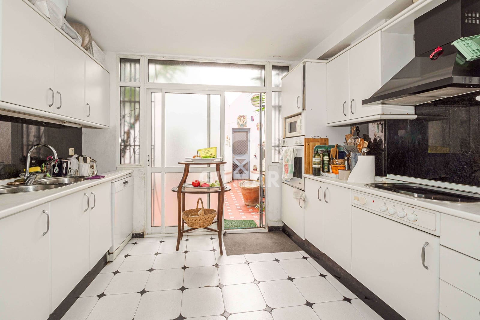 7 bedroom Terraced Villa for sale in Seville city - € 750,000 (Ref: 9834580)
