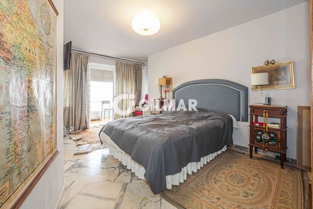7 soverom Rekkehus til salgs i Encarnación, Regina, Sevilla by - € 750 000 (Ref: 9834580)