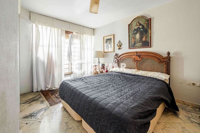 7 soverom Rekkehus til salgs i Encarnación, Regina, Sevilla by - € 750 000 (Ref: 9834580)