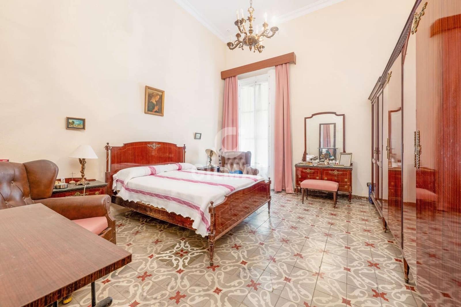 3 quarto Apartamento para venda em Cadis cidade - 530 000 € (Ref: 9834824)