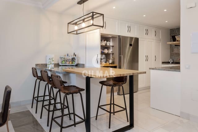 2 chambre Appartement à vendre à Monte Halcones, Benahavís avec piscine - 675 000 € (Ref: 9838447)