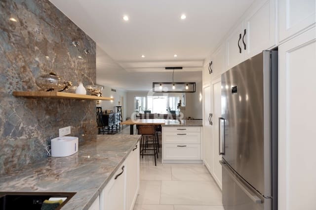 2 chambre Appartement à vendre à Monte Halcones, Benahavís avec piscine - 675 000 € (Ref: 9838447)