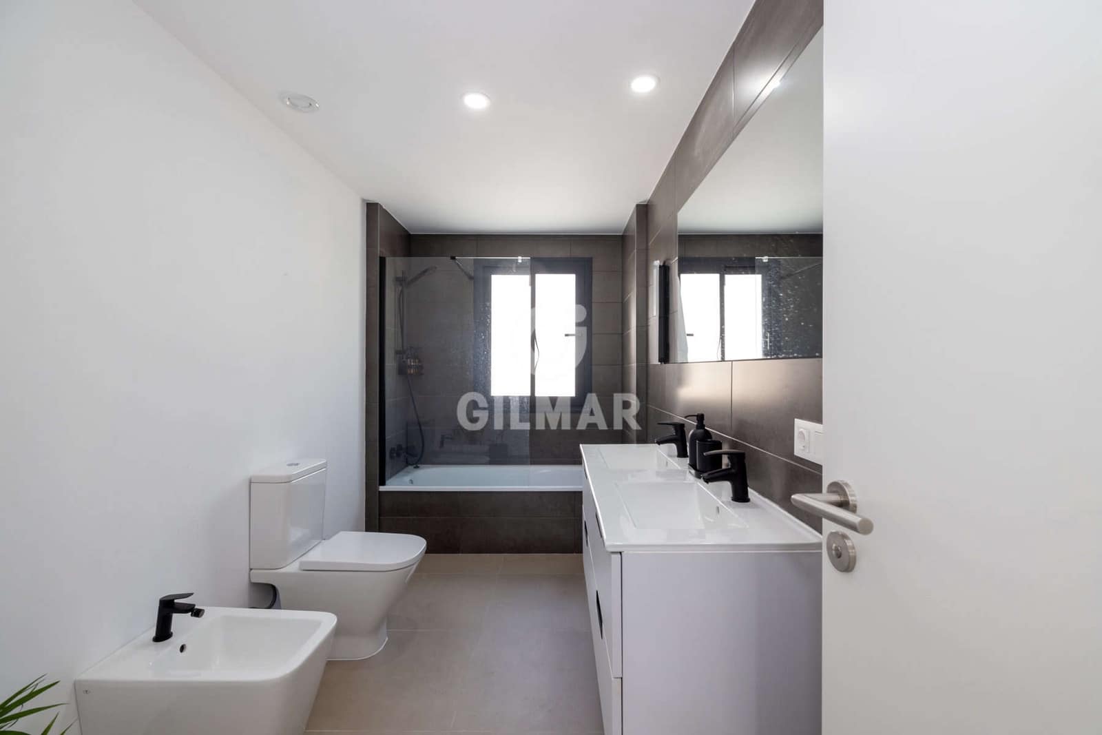 3 bedroom Terraced Villa for sale in Cancelada with garage - € 450,000 (Ref: 9841440)