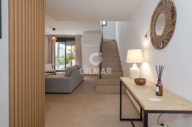 3 Zimmer Reihenhaus zu verkaufen in Cancelada, Estepona mit Garage - 450.000 € (Ref: 9841440)