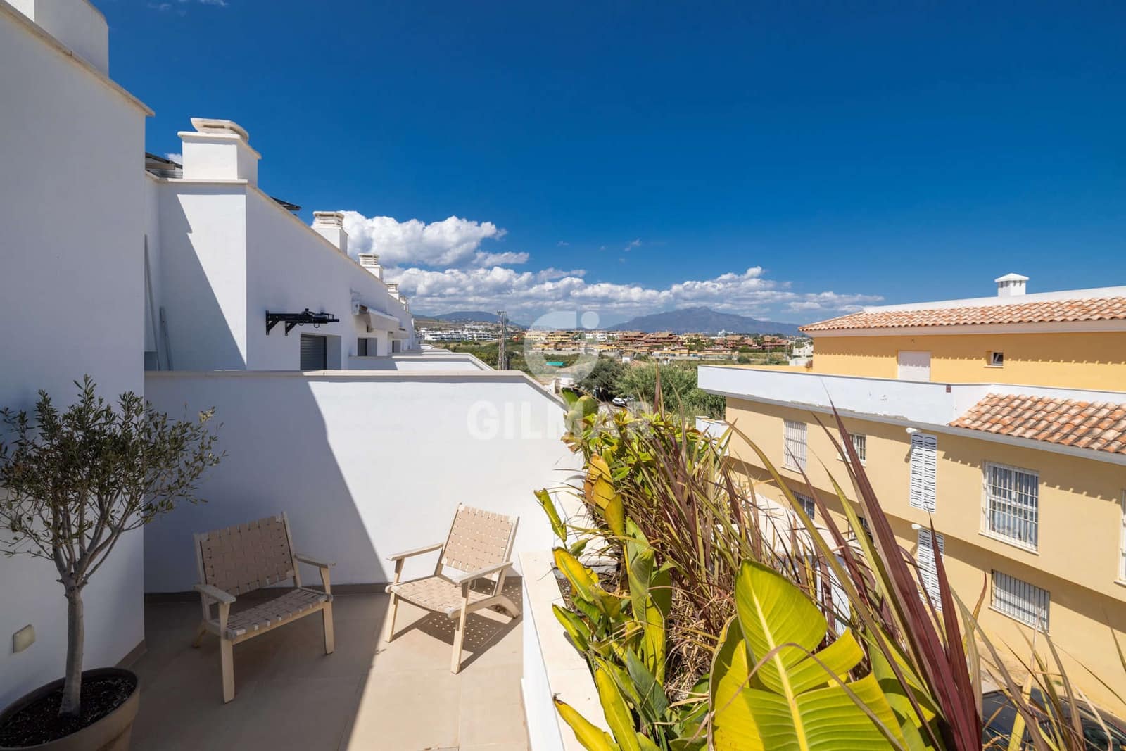 3 bedroom Terraced Villa for sale in Cancelada with garage - € 450,000 (Ref: 9841440)