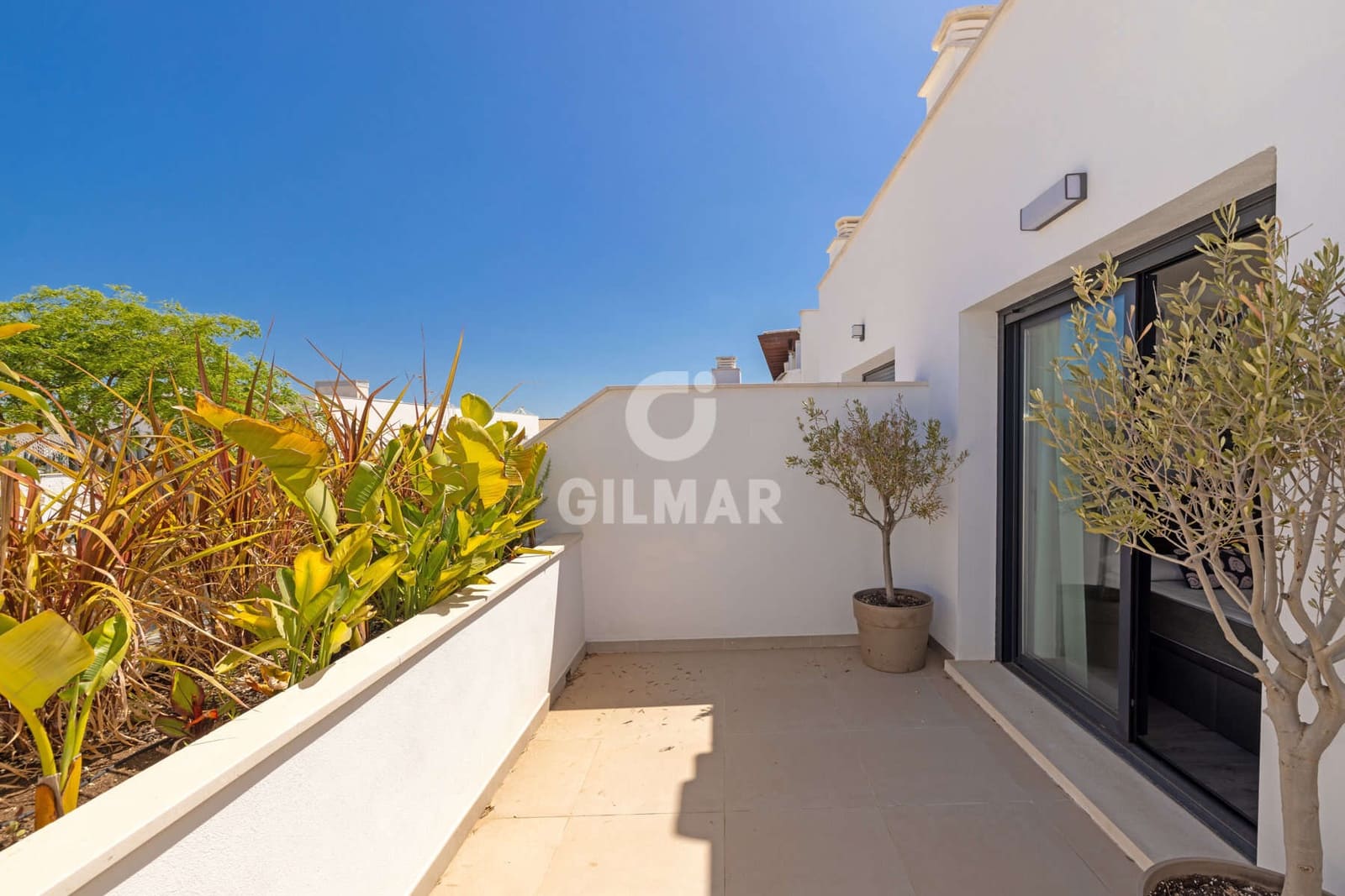 3 bedroom Terraced Villa for sale in Cancelada with garage - € 450,000 (Ref: 9841440)