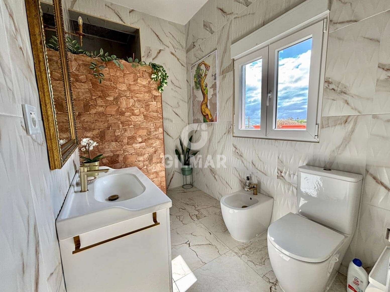 7 bedroom Villa for sale in Garachico - € 795,000 (Ref: 9847867)