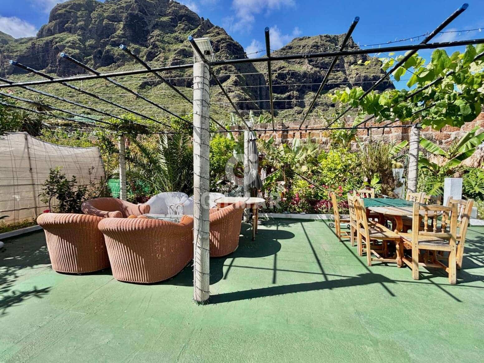 7 bedroom Villa for sale in Garachico - € 795,000 (Ref: 9847867)