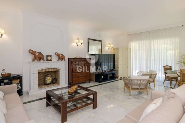 4 Zimmer Villa zu verkaufen in Atalaya-Isdabe, Estepona mit Pool - 2.200.000 € (Ref: 9848373)