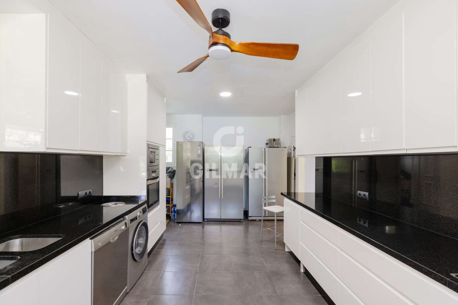 4 Zimmer Villa zu verkaufen in Atalaya-Isdabe mit Pool - 2.200.000 € (Ref: 9848373)
