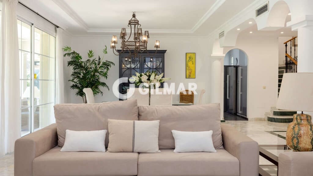4 bedroom Villa for sale in Atalaya-Isdabe with pool garage - € 2,200,000 (Ref: 9848373)