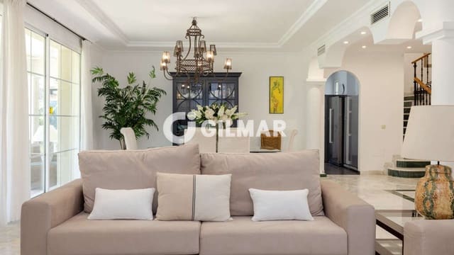 4 soverom Villa til salgs i Atalaya-Isdabe, Estepona med svømmebasseng garasje - € 2 200 000 (Ref: 9848373)
