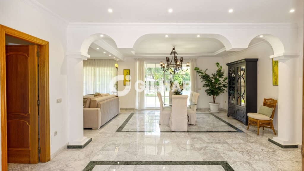 4 bedroom Villa for sale in Atalaya-Isdabe with pool garage - € 2,200,000 (Ref: 9848373)