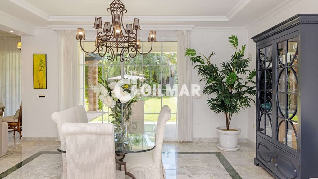 4 bedroom Villa for sale in Atalaya-Isdabe with pool garage - € 2,200,000 (Ref: 9848373)