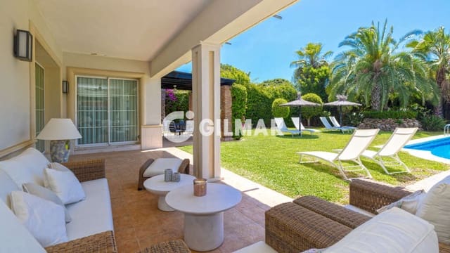 4 soverom Villa til salgs i Atalaya-Isdabe, Estepona med svømmebasseng garasje - € 2 200 000 (Ref: 9848373)