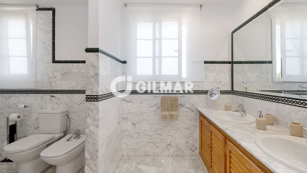 4 bedroom Villa for sale in Atalaya-Isdabe with pool garage - € 2,200,000 (Ref: 9848373)