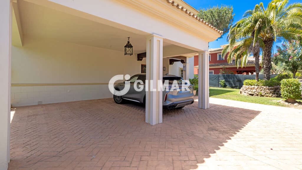 4 bedroom Villa for sale in Atalaya-Isdabe with pool garage - € 2,200,000 (Ref: 9848373)