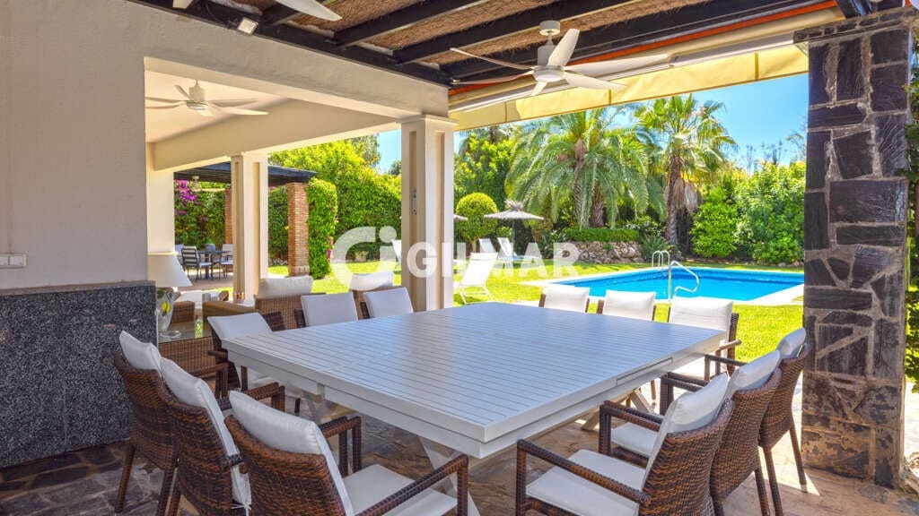4 bedroom Villa for sale in Atalaya-Isdabe with pool garage - € 2,200,000 (Ref: 9848373)
