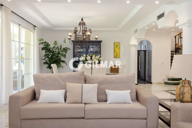 4 quarto Moradia para venda em Atalaya-Isdabe, Estepona com piscina garagem - 2 200 000 € (Ref: 9848373)