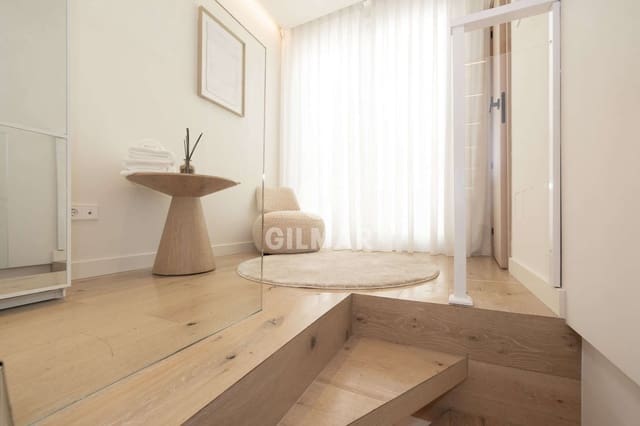 Adosado de 2 habitaciones en Centro, Estepona en venta - 399.000 € (Ref: 9850528)