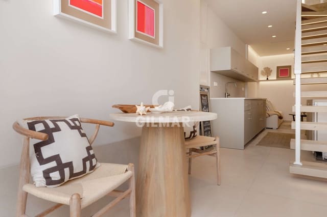 Adosado de 2 habitaciones en Centro, Estepona en venta - 399.000 € (Ref: 9850528)