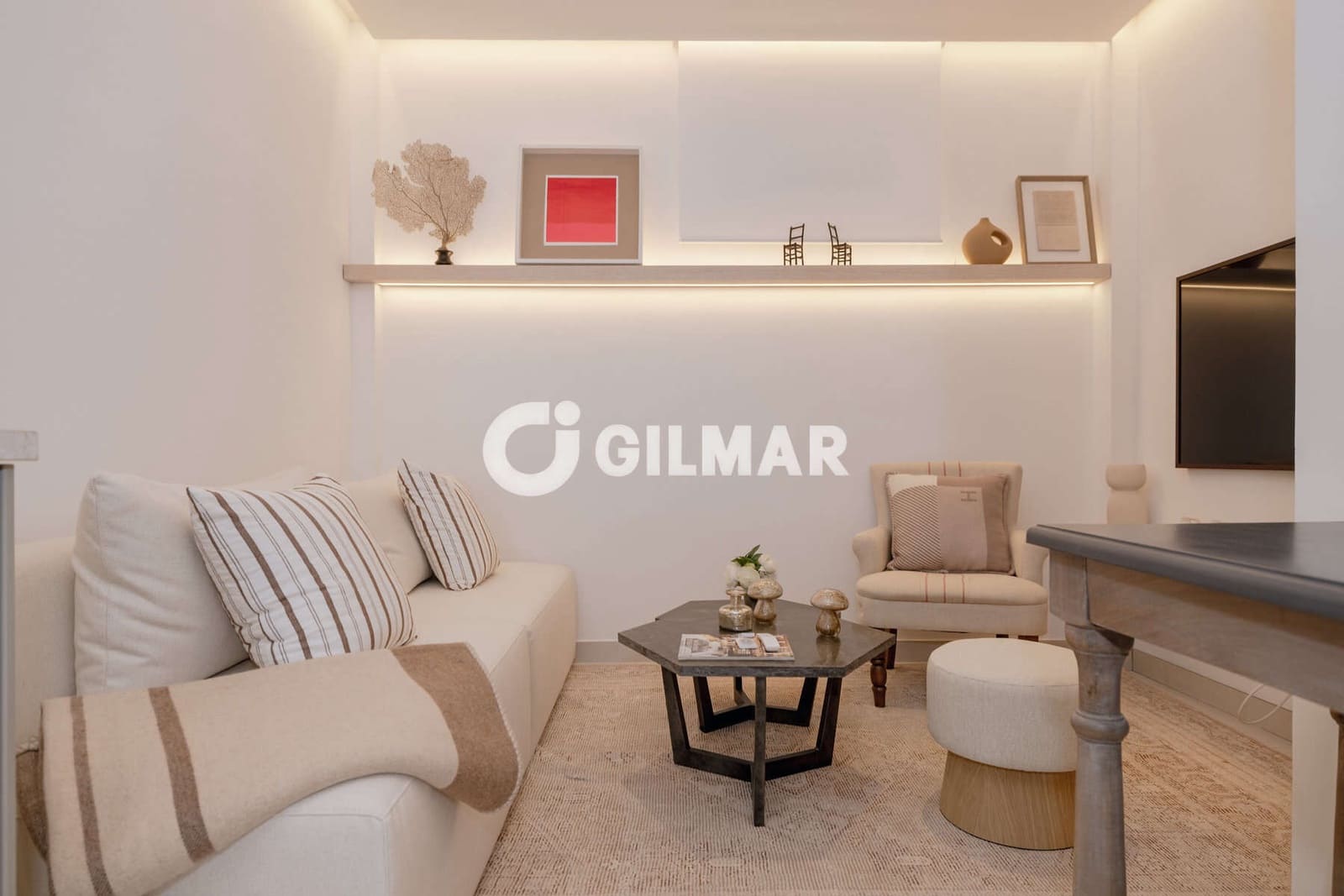 2 bedroom Terraced Villa for sale in Estepona - € 379,000 (Ref: 9850528)