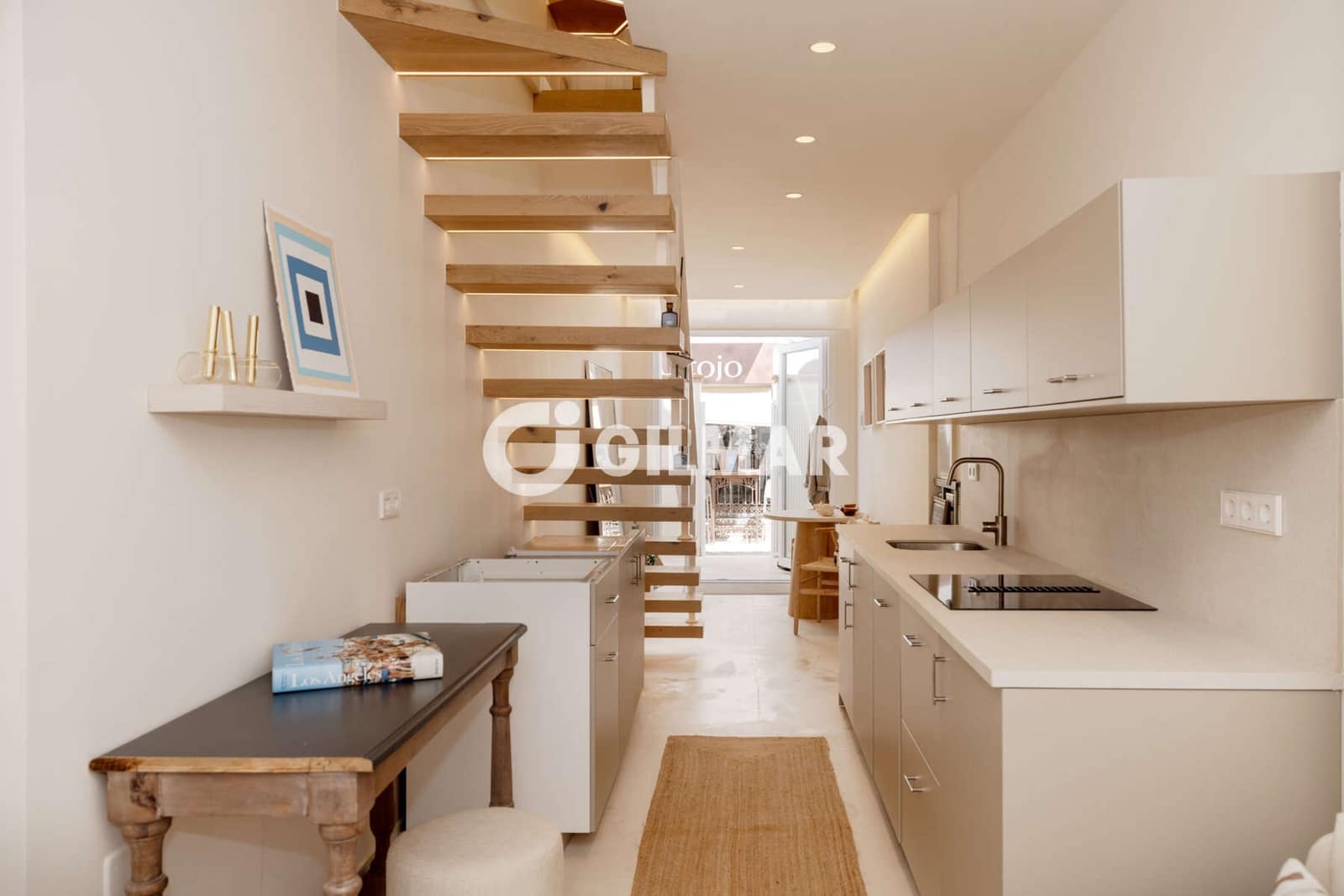 2 bedroom Terraced Villa for sale in Estepona - € 379,000 (Ref: 9850528)