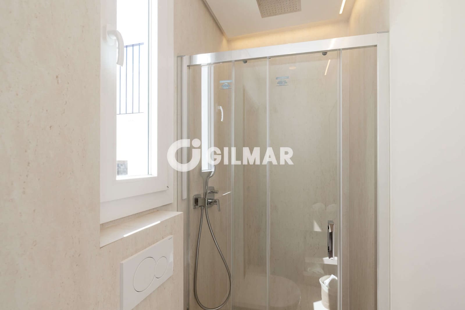 2 bedroom Terraced Villa for sale in Estepona - € 379,000 (Ref: 9850528)