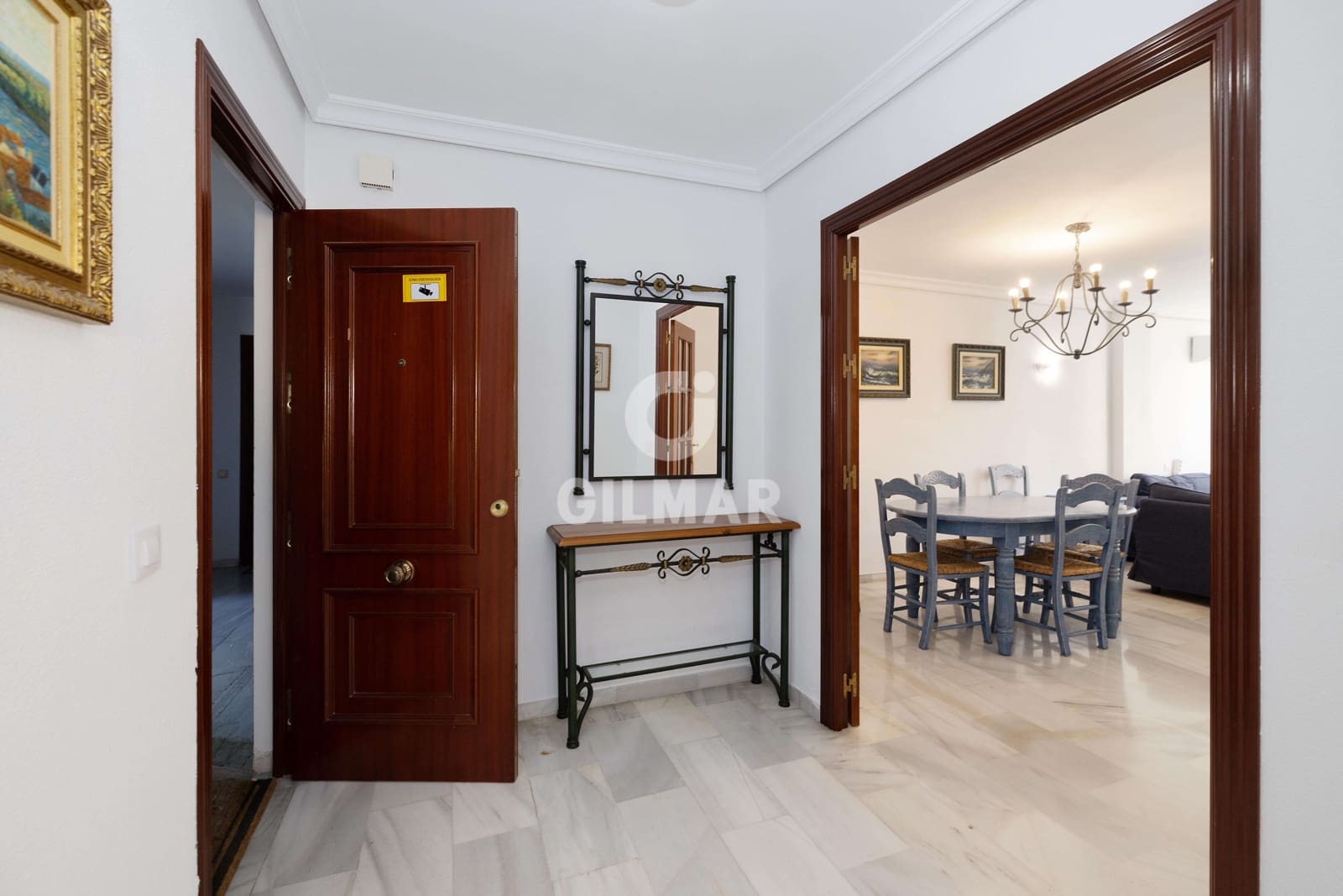 3 sypialnia Mieszkanie na sprzedaż w Marbella z basenem garażem - 640 000 € (Ref: 9850604)