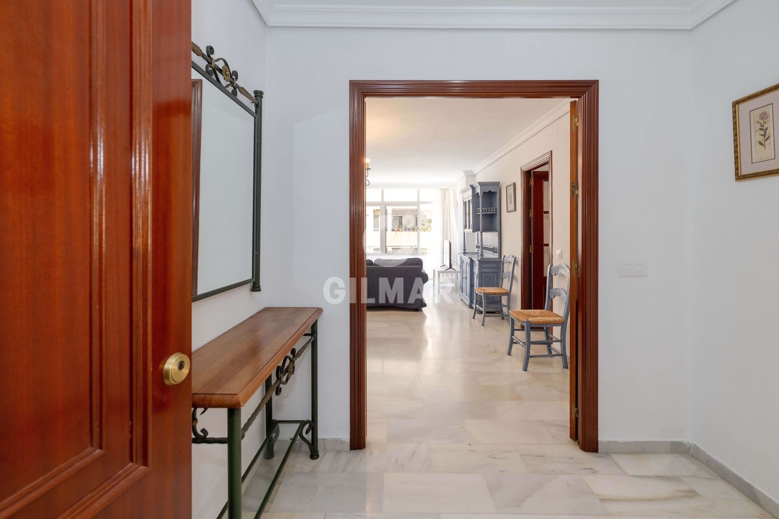 3 sypialnia Mieszkanie na sprzedaż w Marbella z basenem garażem - 640 000 € (Ref: 9850604)