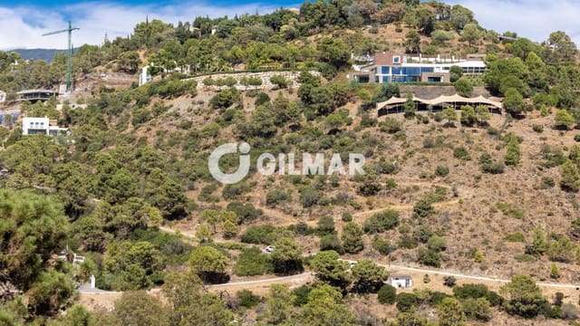 Byggetomt til salgs i El Madroñal, Benahavís - € 750 000 (Ref: 9853064)