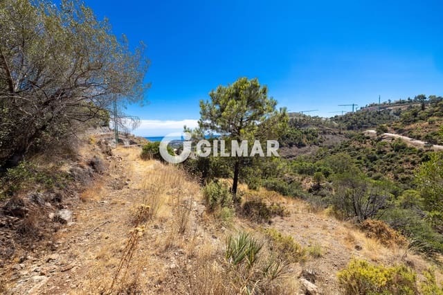 Building Plot for sale in El Madroñal, Benahavís - € 750,000 (Ref: 9853064)
