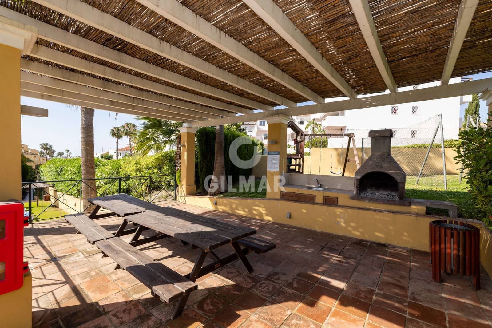 3 sovrum Lägenhet till salu i Bel-Air med pool - 450 000 € (Ref: 9854453)