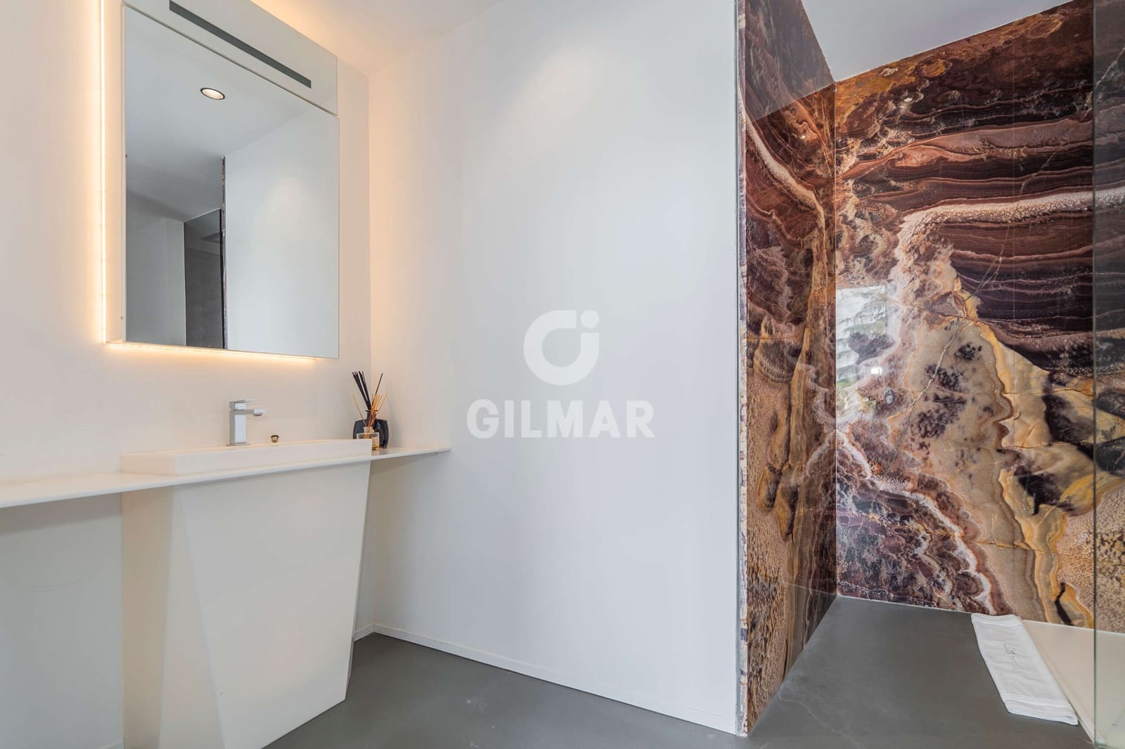 8 sypialnia Willa na sprzedaż w Colmenar Viejo z basenem garażem - 8 990 000 € (Ref: 9854454)
