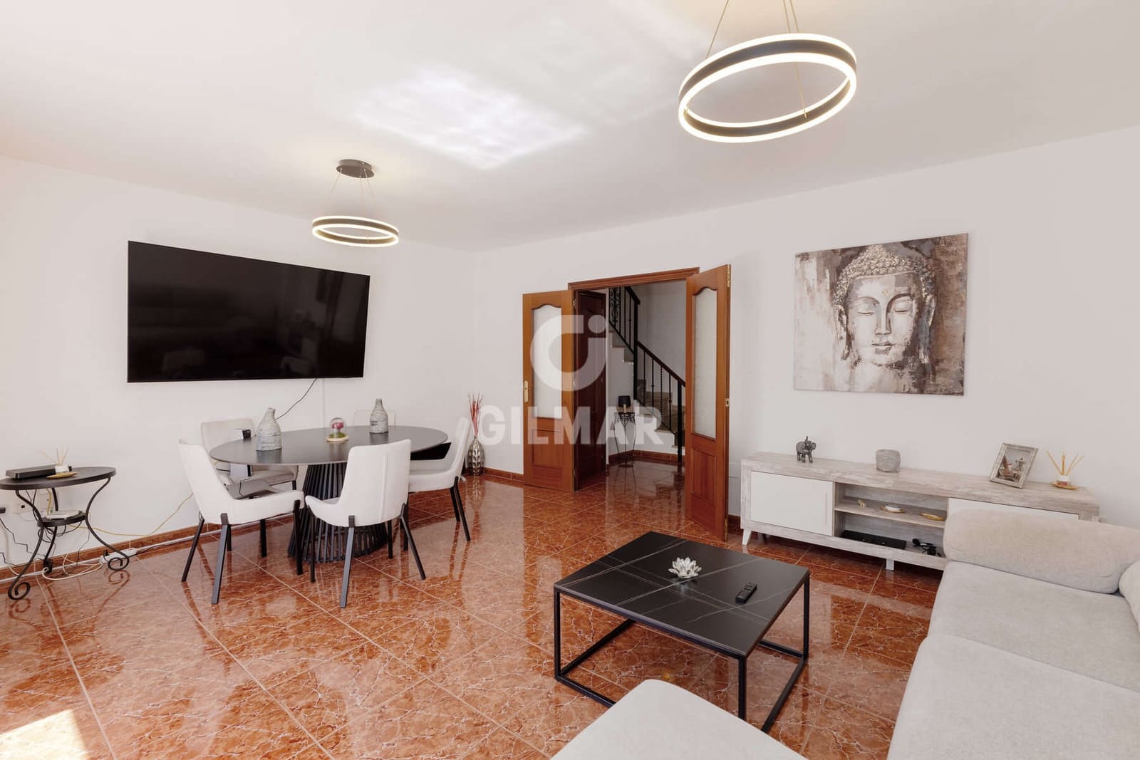 3 sovrum Radhus till salu i Estepona med garage - 567 000 € (Ref: 9855944)