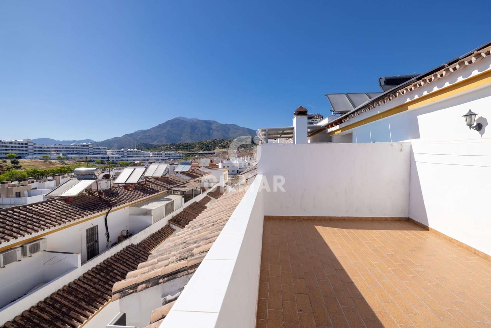 3 sovrum Radhus till salu i Estepona med garage - 567 000 € (Ref: 9855944)