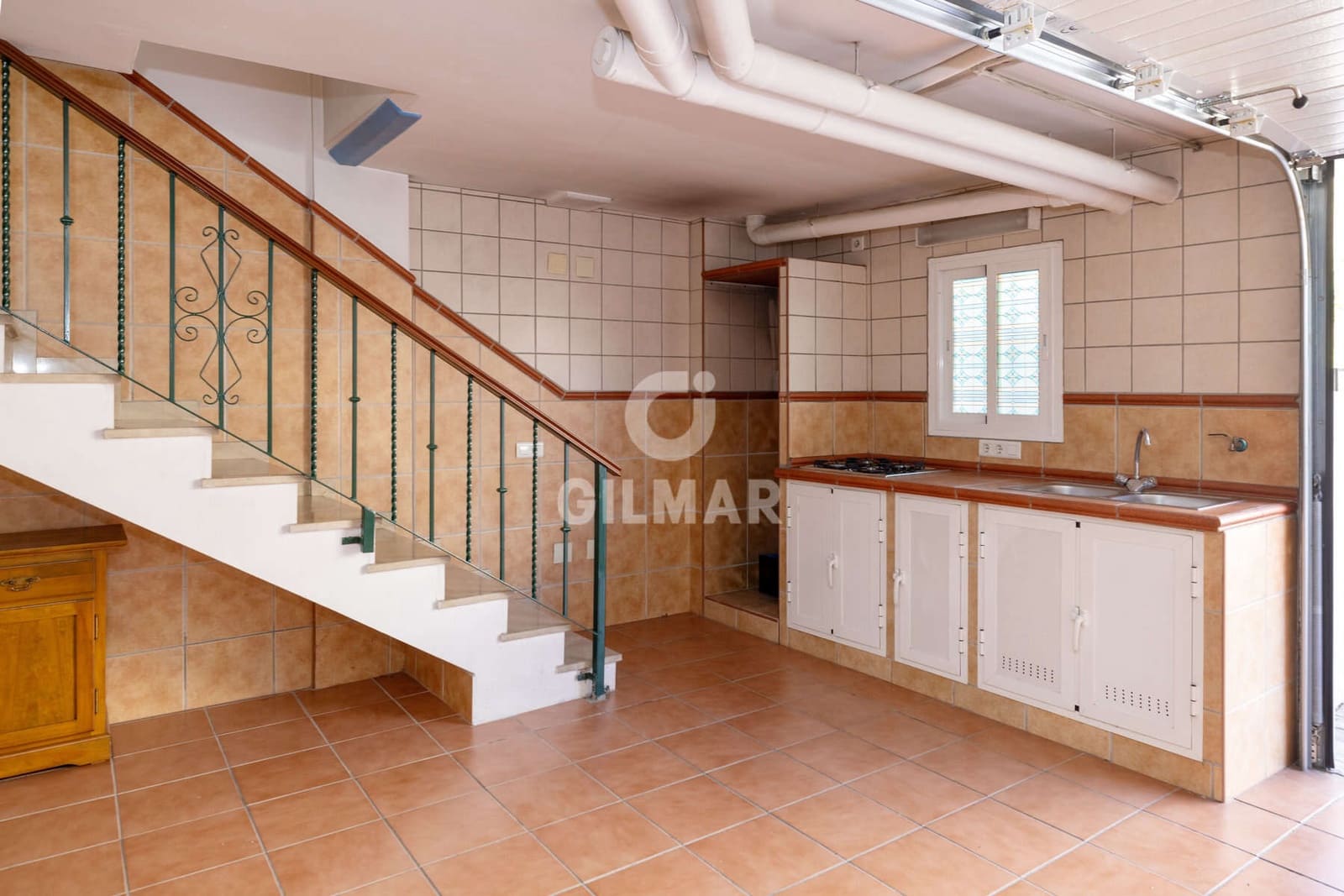 3 sovrum Radhus till salu i Estepona med garage - 567 000 € (Ref: 9855944)