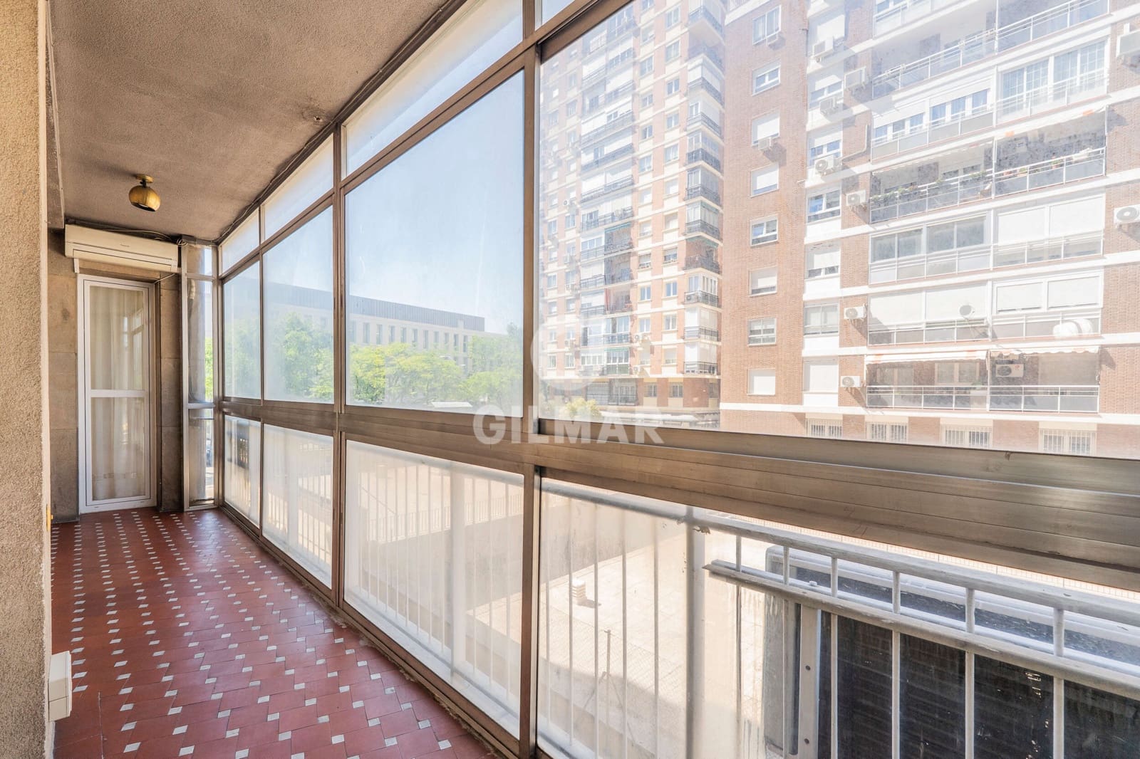 4 sovrum Lägenhet till salu i Madrid stad med garage - 1 550 000 € (Ref: 9858955)