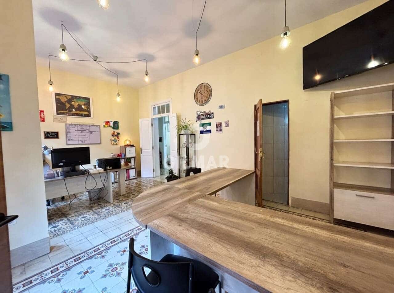 Townhouse for sale in Puerto de la Cruz - € 1,100,000 (Ref: 9860677)