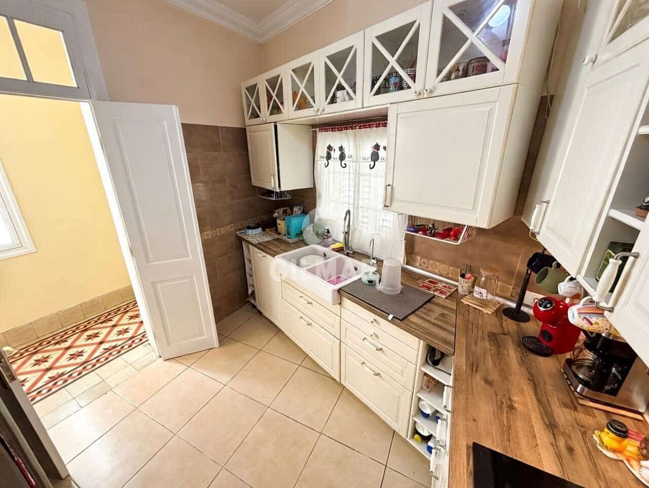 Townhouse for sale in Puerto de la Cruz - € 1,100,000 (Ref: 9860677)