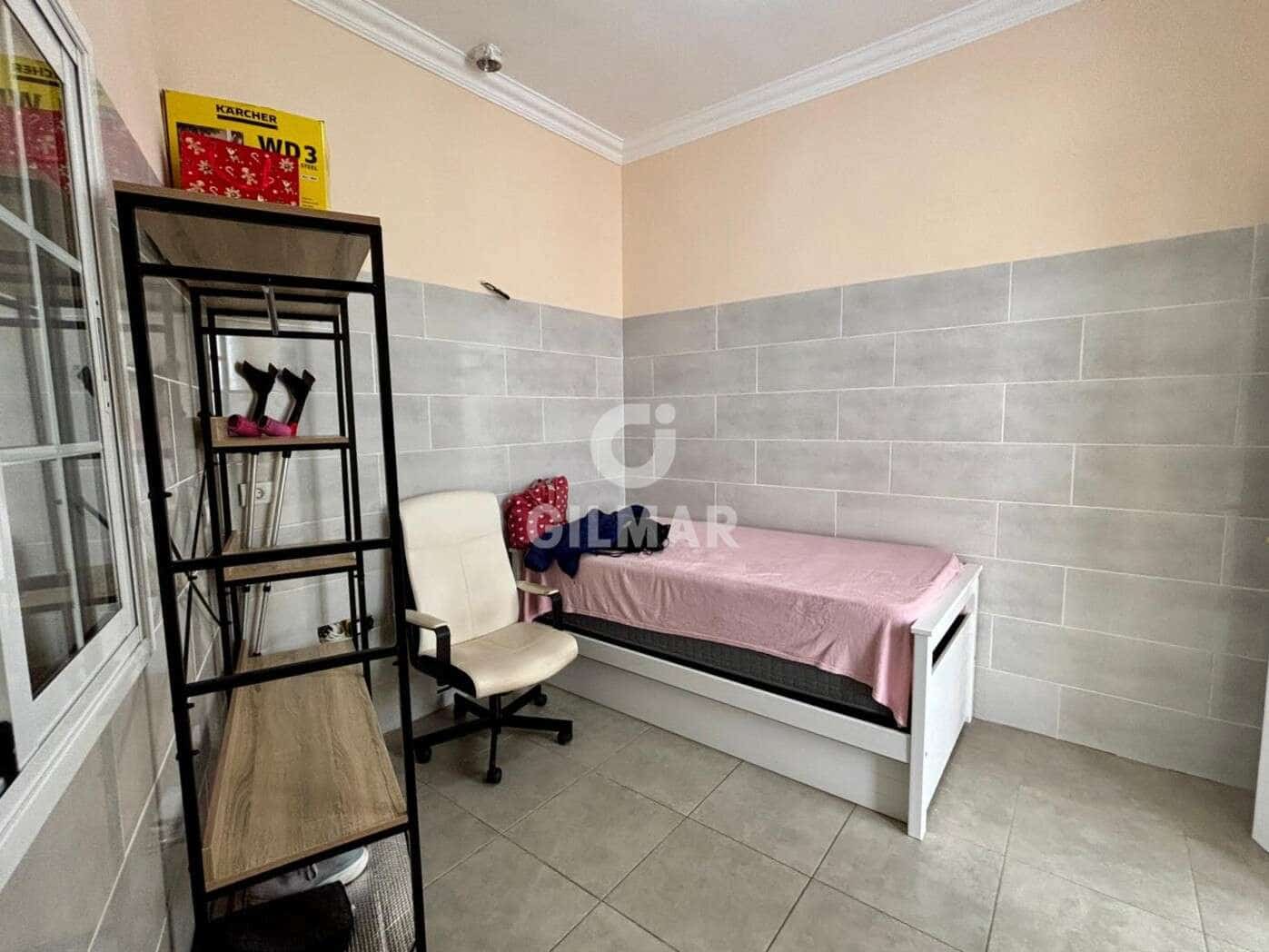 Townhouse for sale in Puerto de la Cruz - € 1,100,000 (Ref: 9860677)