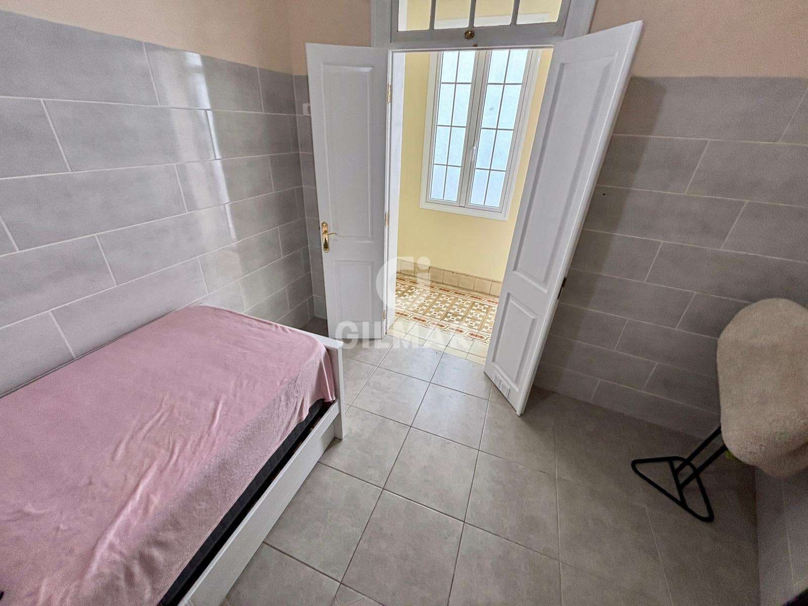 Townhouse for sale in Puerto de la Cruz - € 1,100,000 (Ref: 9860677)